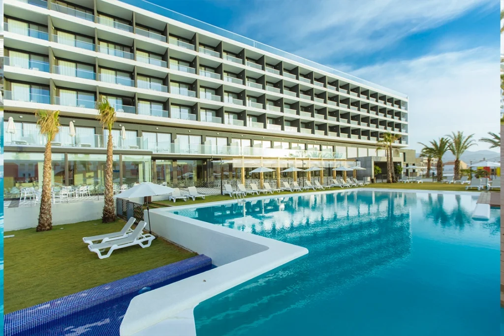 Piscina Dos Playas - 30º hotels